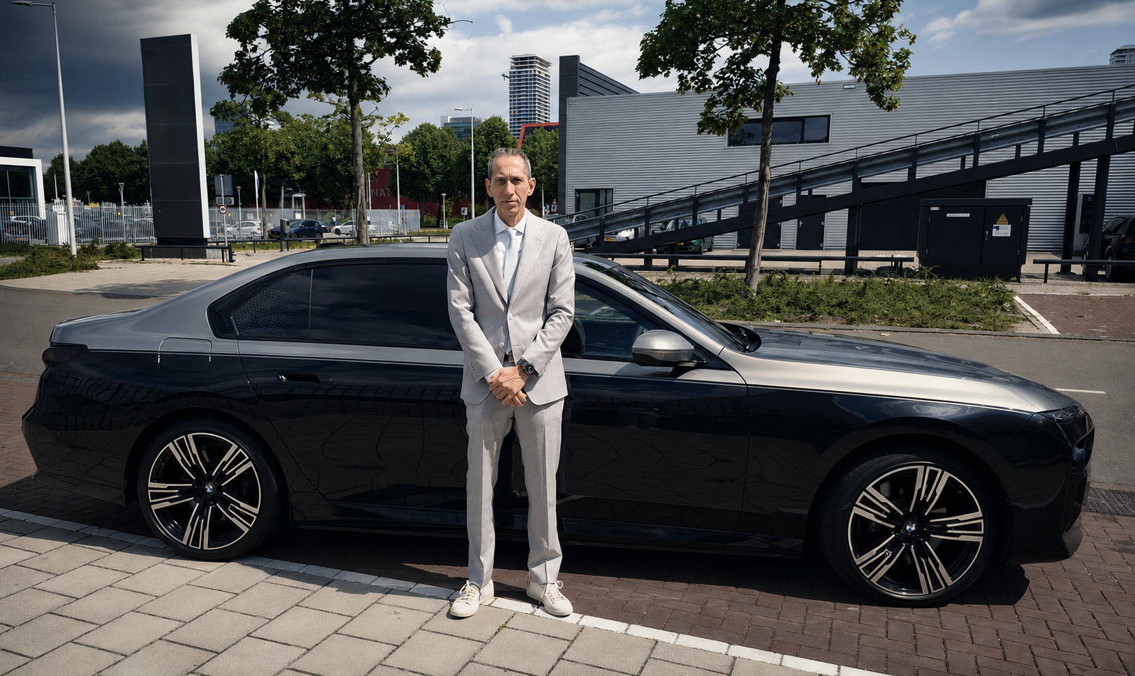 De chauffeur van Triple D Executive Driven